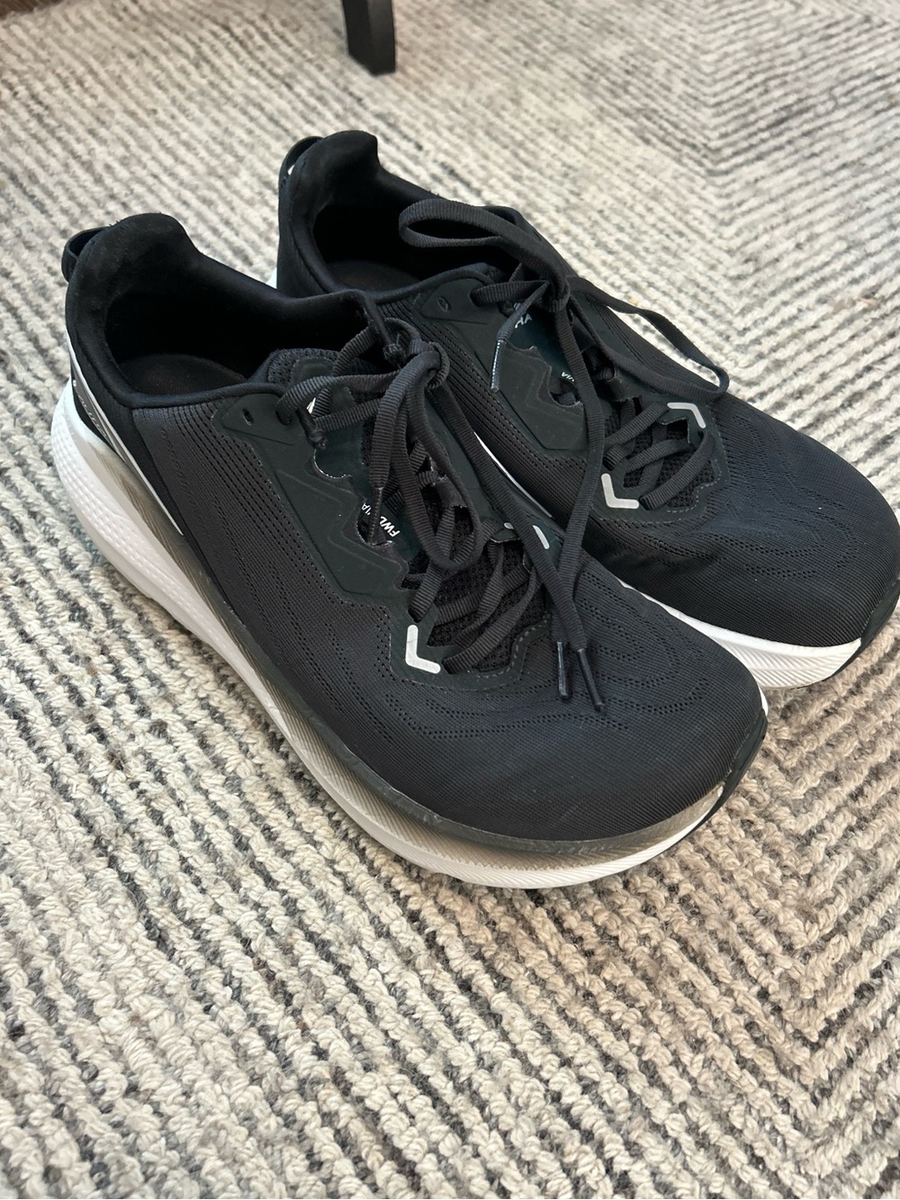 Altra FWD VIA Shoes Mens Size 10.5 Black White Road Running Athletic Gym